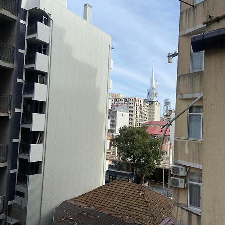 Apartment Vaja Fshavela N16 Batumi Exterior photo